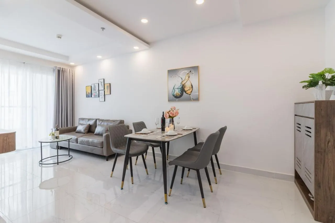 Big Promo 20% Luxury 2Br Apt - City Skyline View- Hot Ho Chi Minh City