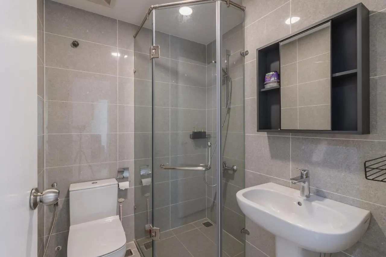 Big Promo 20% Luxury 2Br Apt - City Skyline View- Hot Ho Chi Minh City 0*,  Vietnam